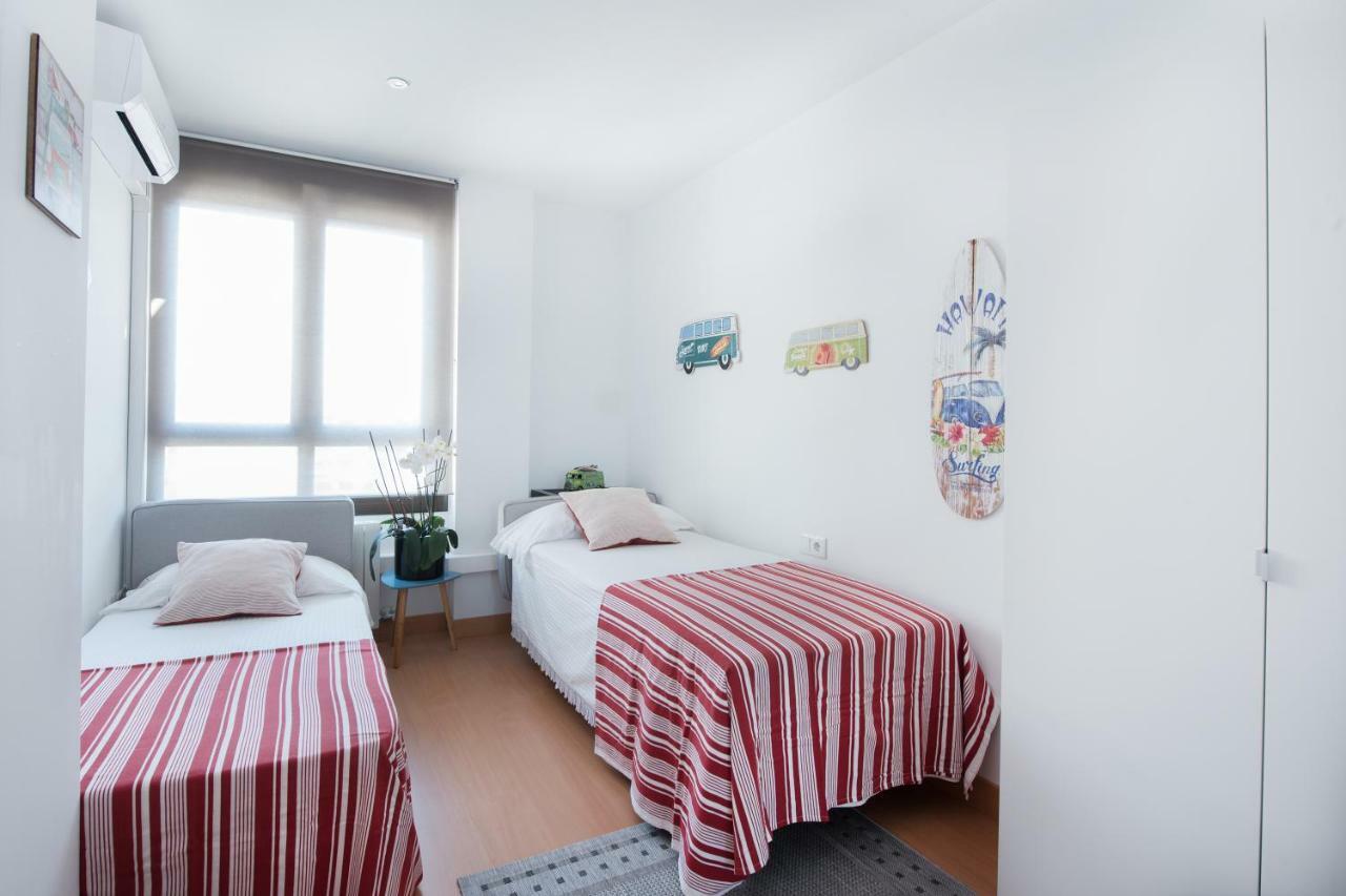 NEW APARTMENT WITH BIG TERRACE 9 Min WALK TO BEACH 6 MIN SUPERMARKET Calafell Exterior foto